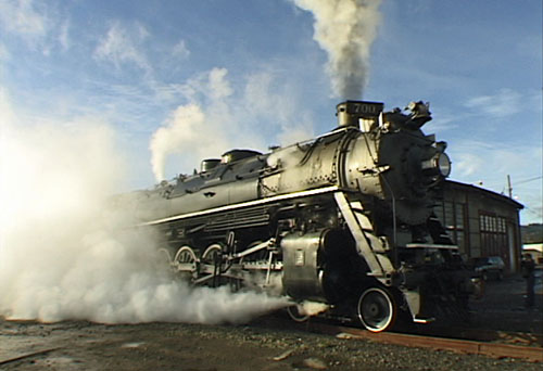 SP&S 700 at Brooklyn Roundhouse